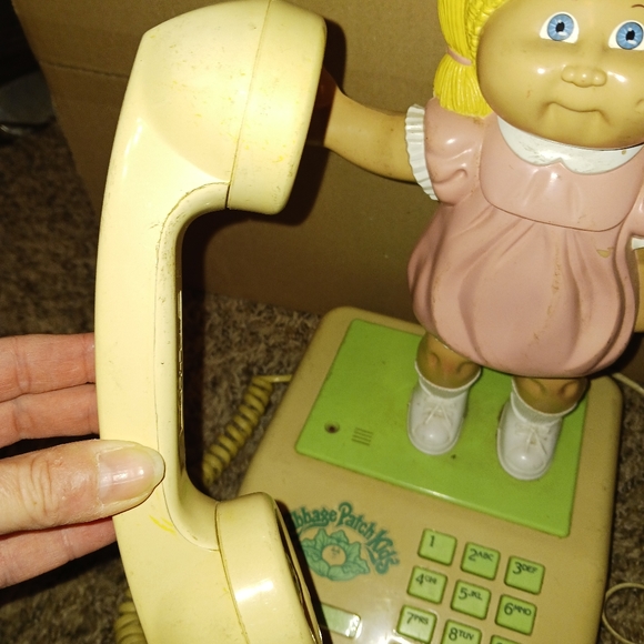 VINTAGE Cabbage Patch Phone w/ ORIGINAL Cords (A True GEM) - Picture 2 of 15